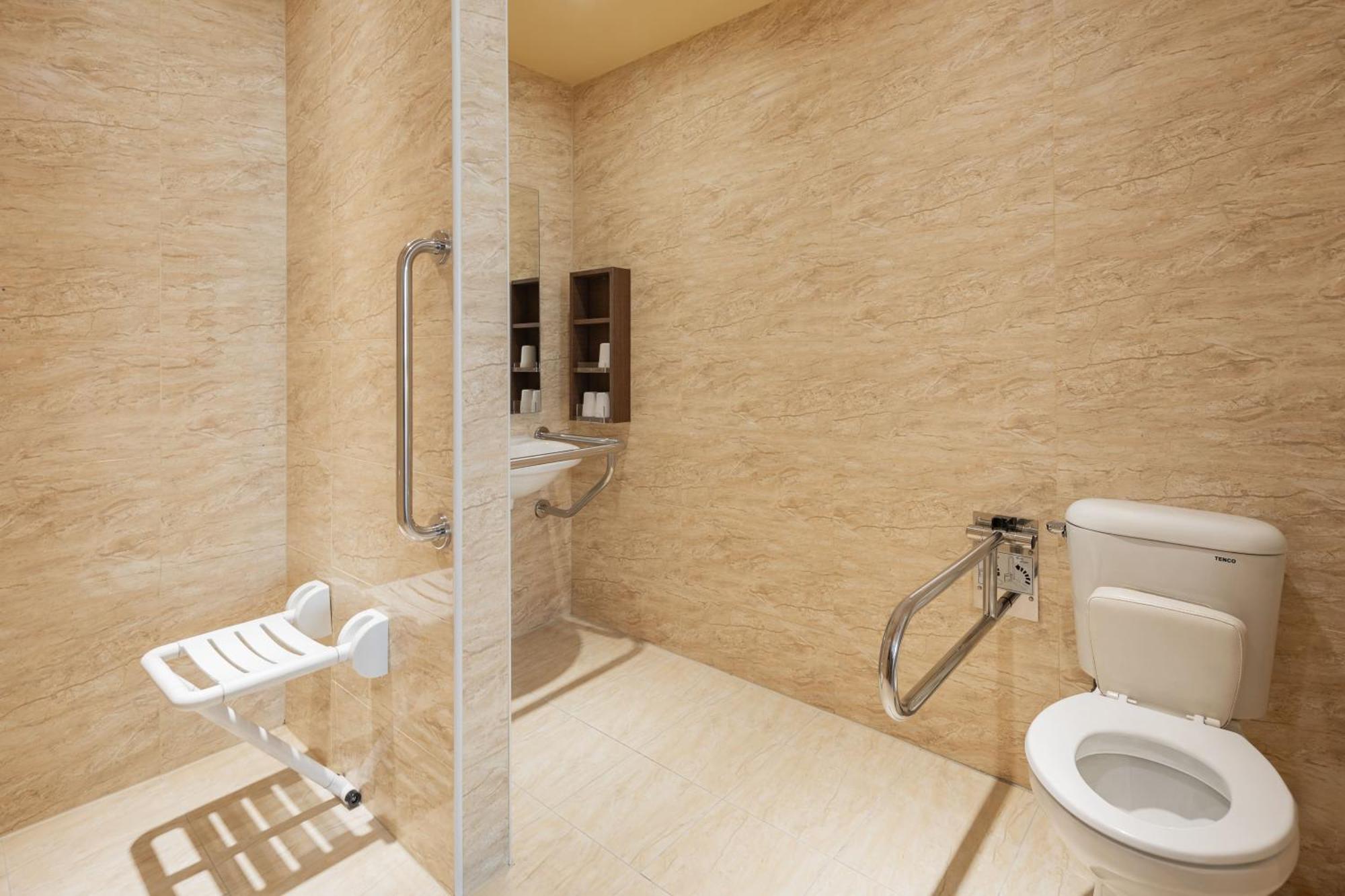 Kindness Hotel Wu-Jia Гаосюн Номер фото
