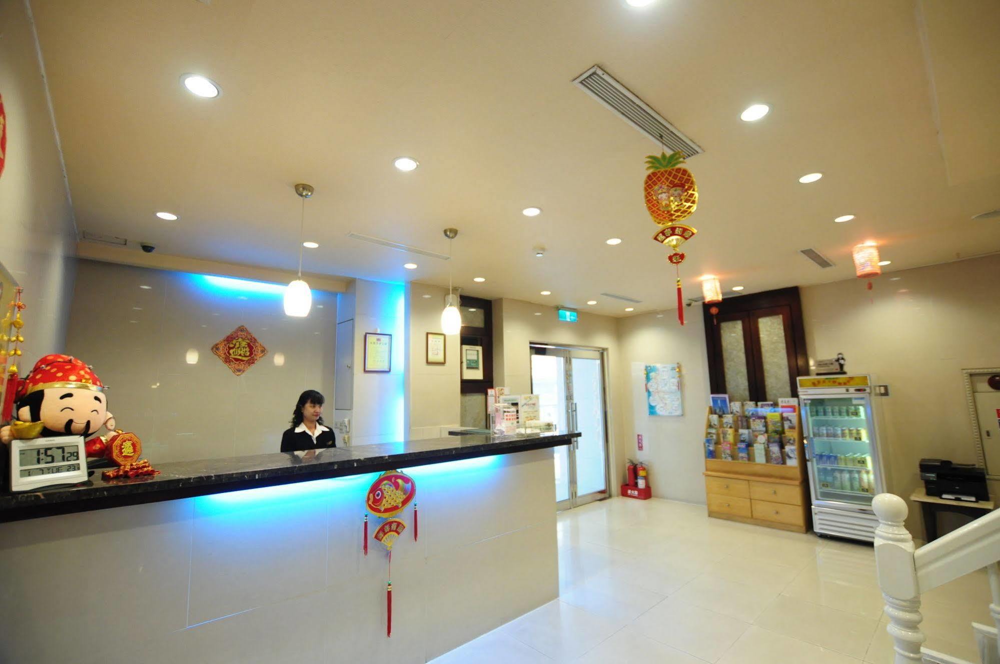 Kindness Hotel Wu-Jia Гаосюн Экстерьер фото