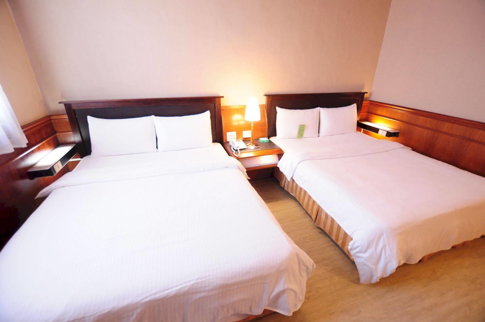 Kindness Hotel Wu-Jia Гаосюн Экстерьер фото